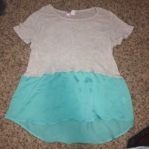 Adorable top from Francesca’s!!